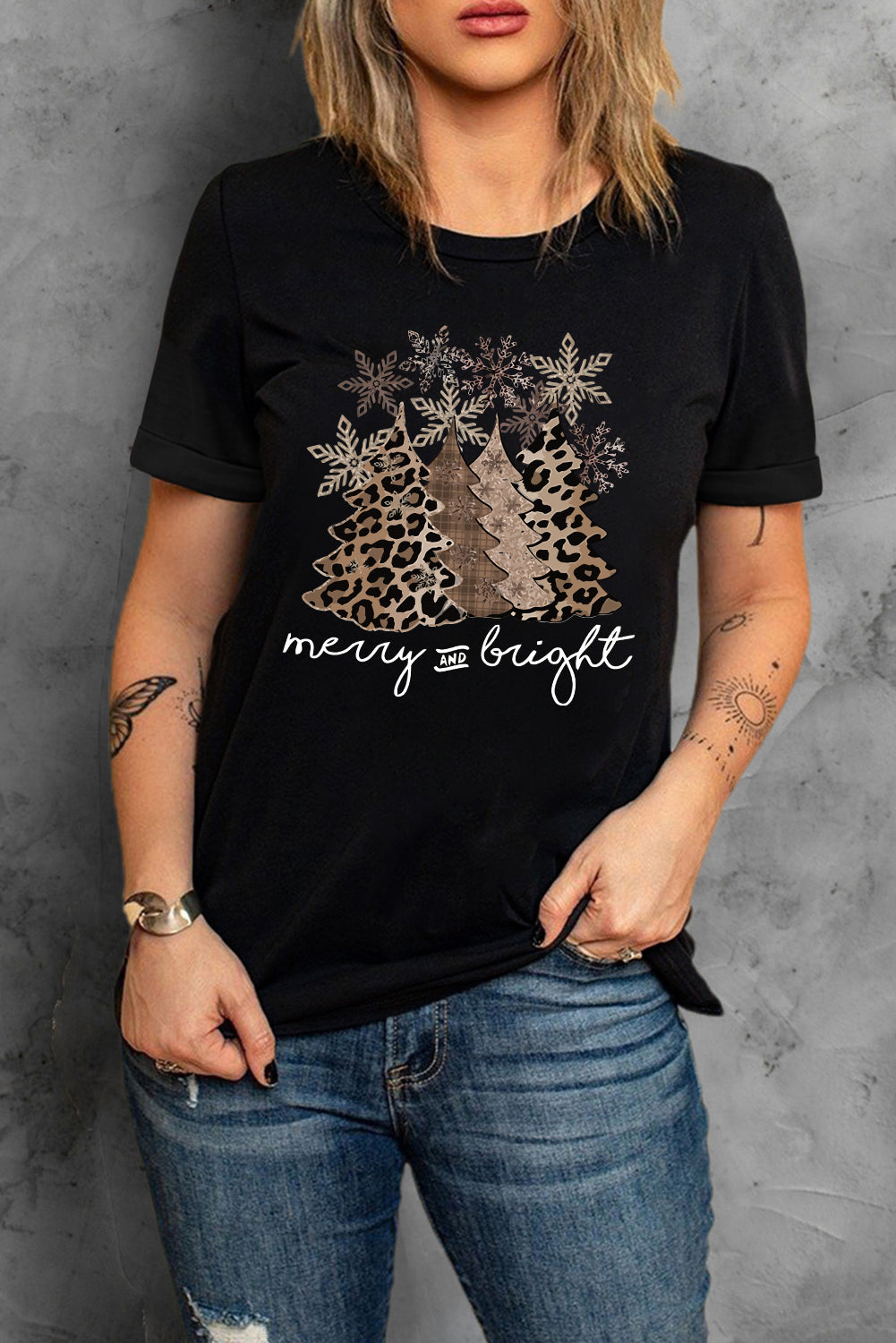 Black Leopard Christmas Tree Heat Transfer Printing Crew Neck Graphic T Shirt